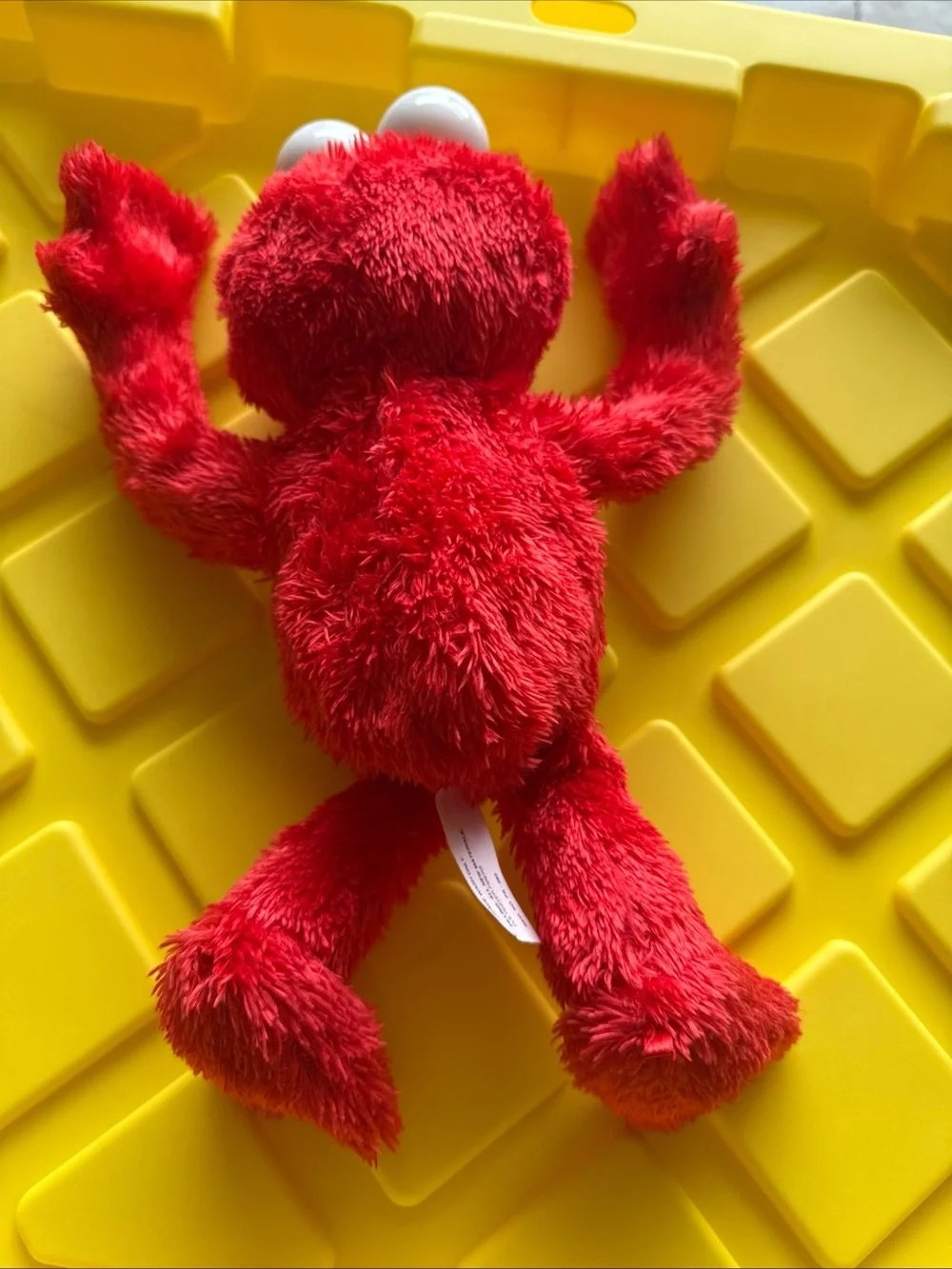 Elmo Peek O Boo 2018 It’s Tested